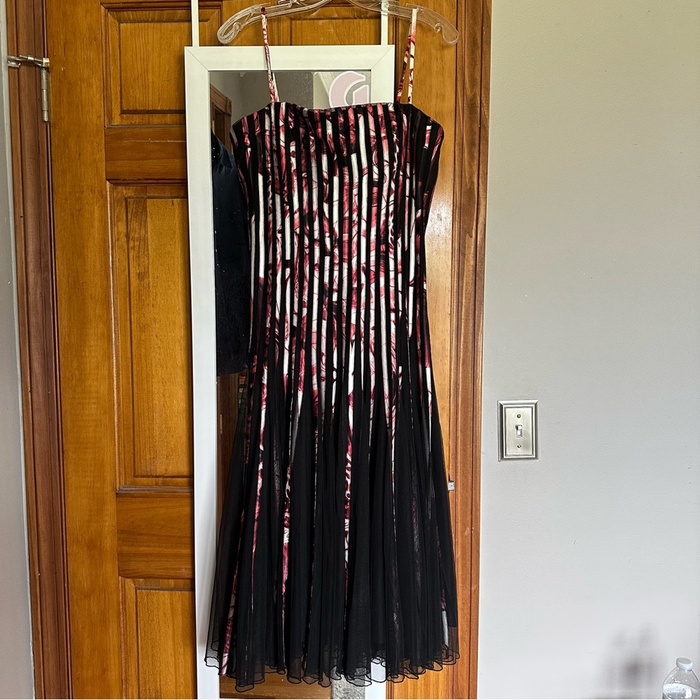 Pleated Black Formal Midi Dress with Floral Pleats